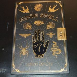 Lunar Beauty x Moon Spell Pallet